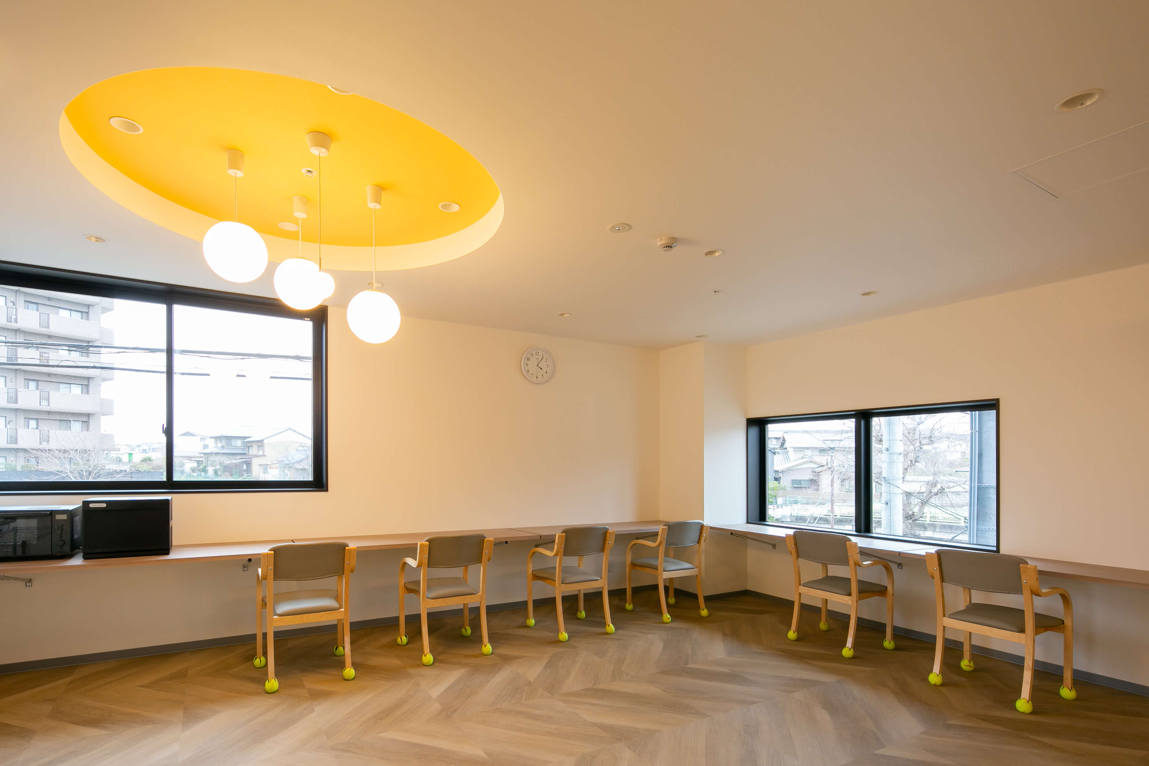 食堂・ラウンジスペース
