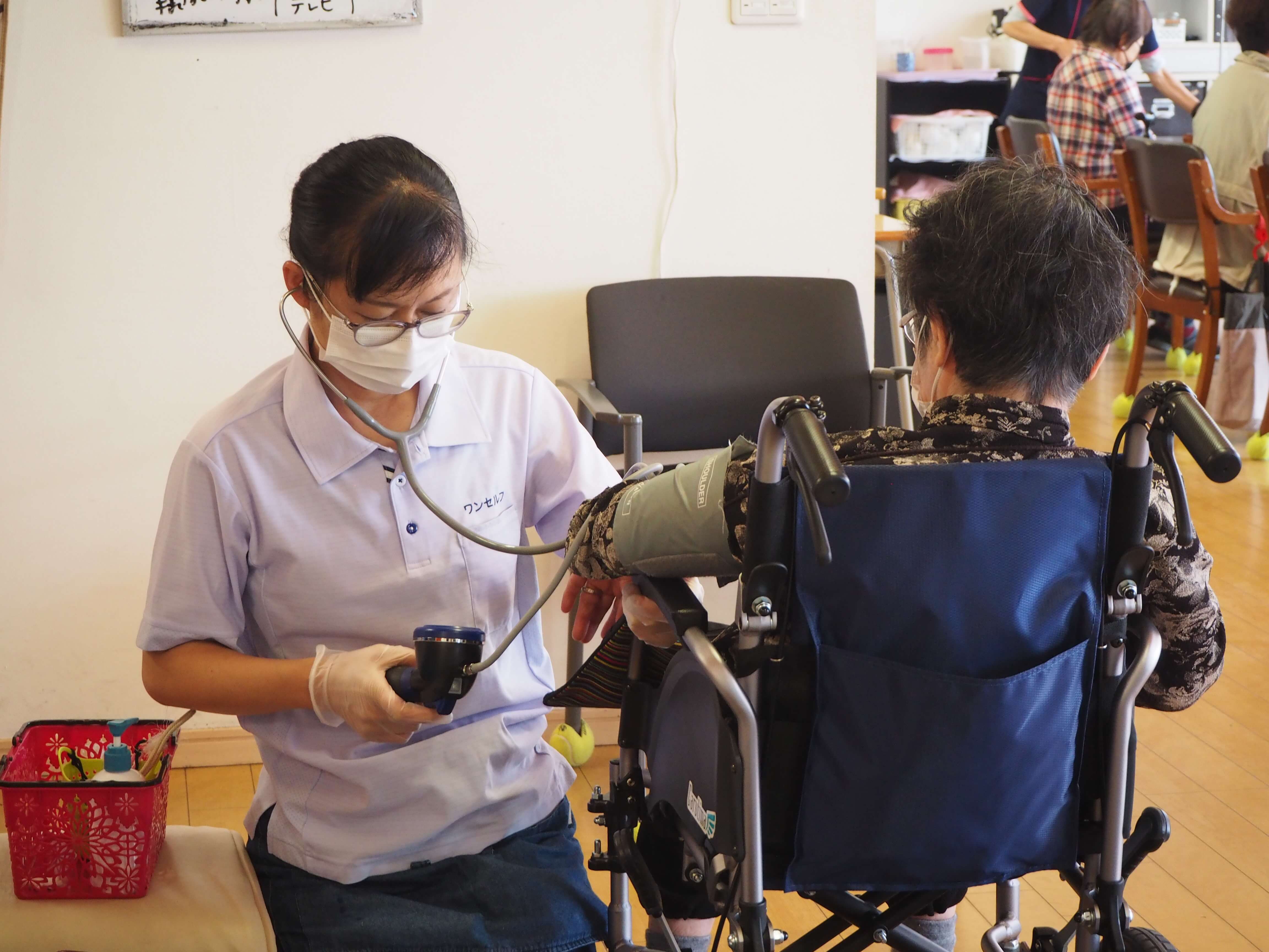 健康チェック（血圧測定、体調の相談など）