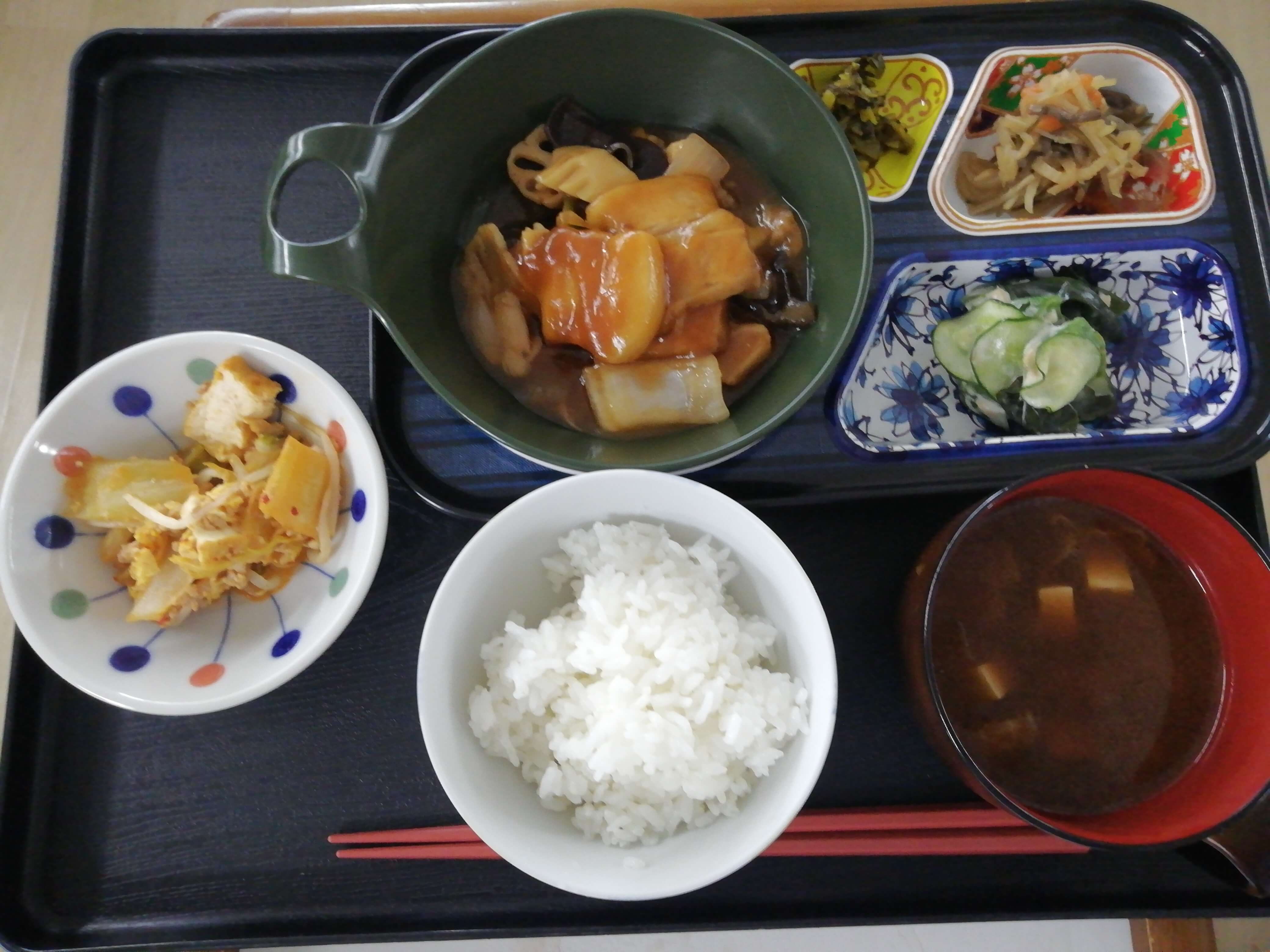 昼食タイム